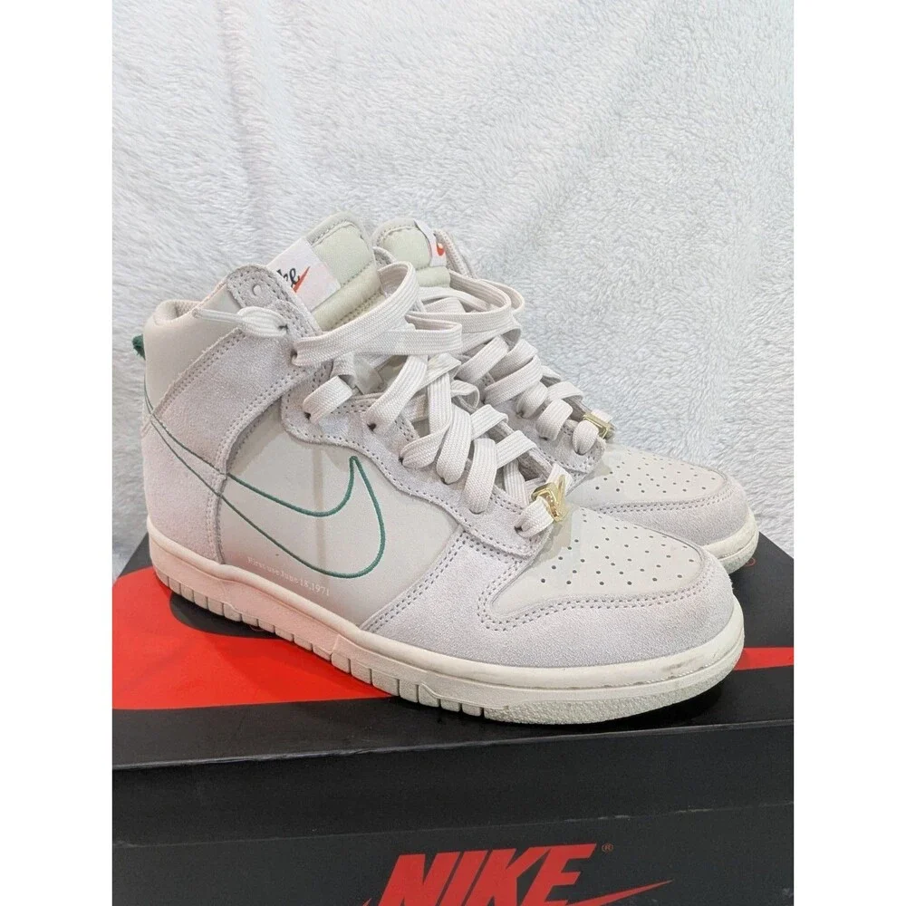 Nike Dunk High “First Use Sail” (GS Size 5Y) DD0733-001- Authenticated